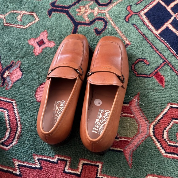 Salvatore Ferragamo Nowell Leather Loafers